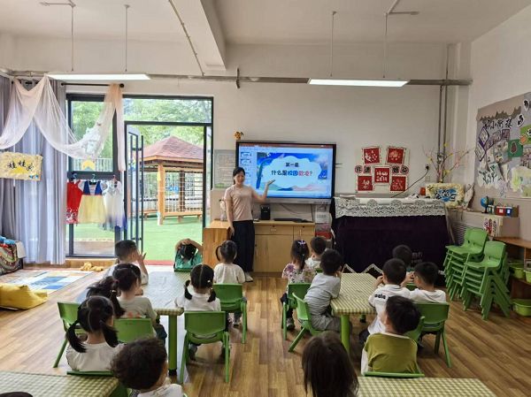 童言话友好，勇敢会说“不” ——市湖光幼儿园小三班开展防欺凌普法教育活动